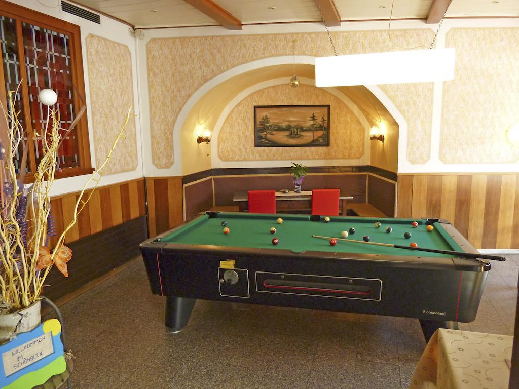 Pension Schoenblick Saas-Grund Extérieur photo